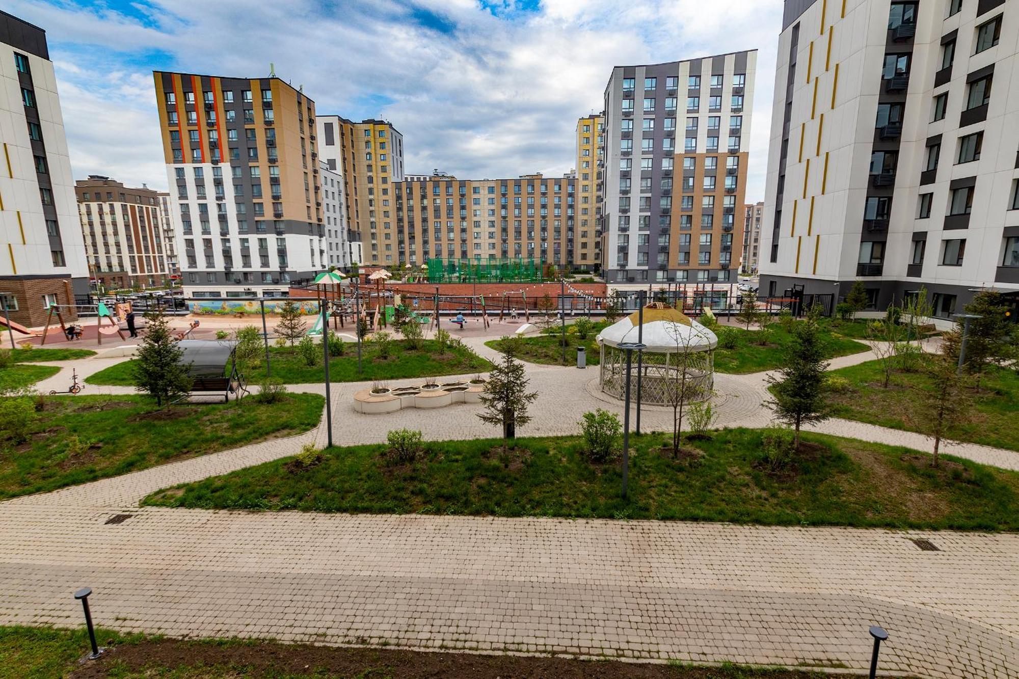 Raisson Aparthotel Af96 Хан Шатыр 아스타나 외부 사진